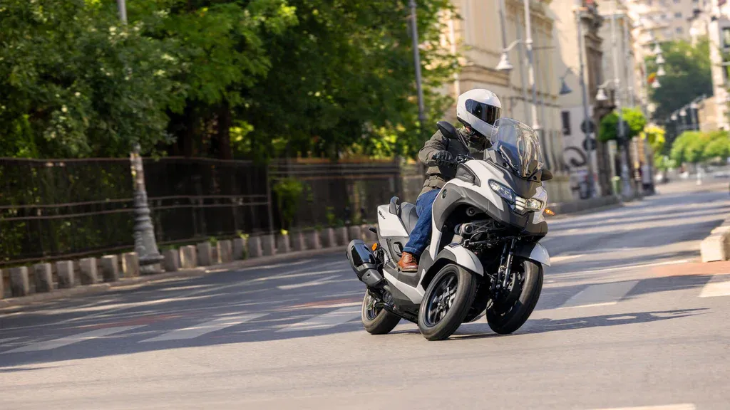 Nouveau Yamaha Tricity 300 8 nieuwe yamaha tricity 3004